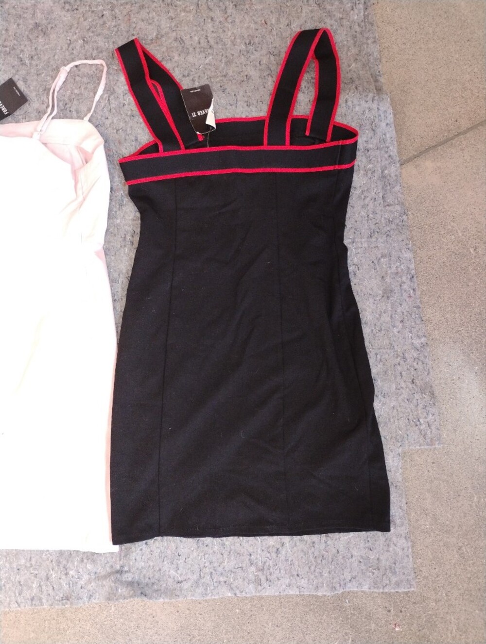 Forever 21 Bundle Light Pink Spaghetti Strap Mini Dress And Black In Red Dress - Picture 5 of 6